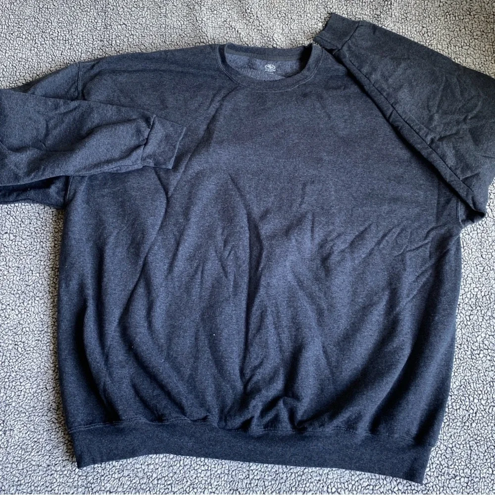 Men's Gray Sweater